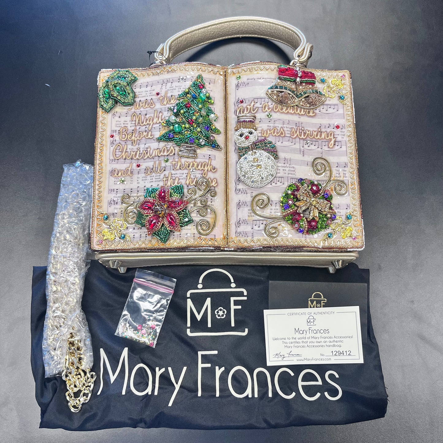 Mary Frances Christmas Carols Beaded Hand Bag