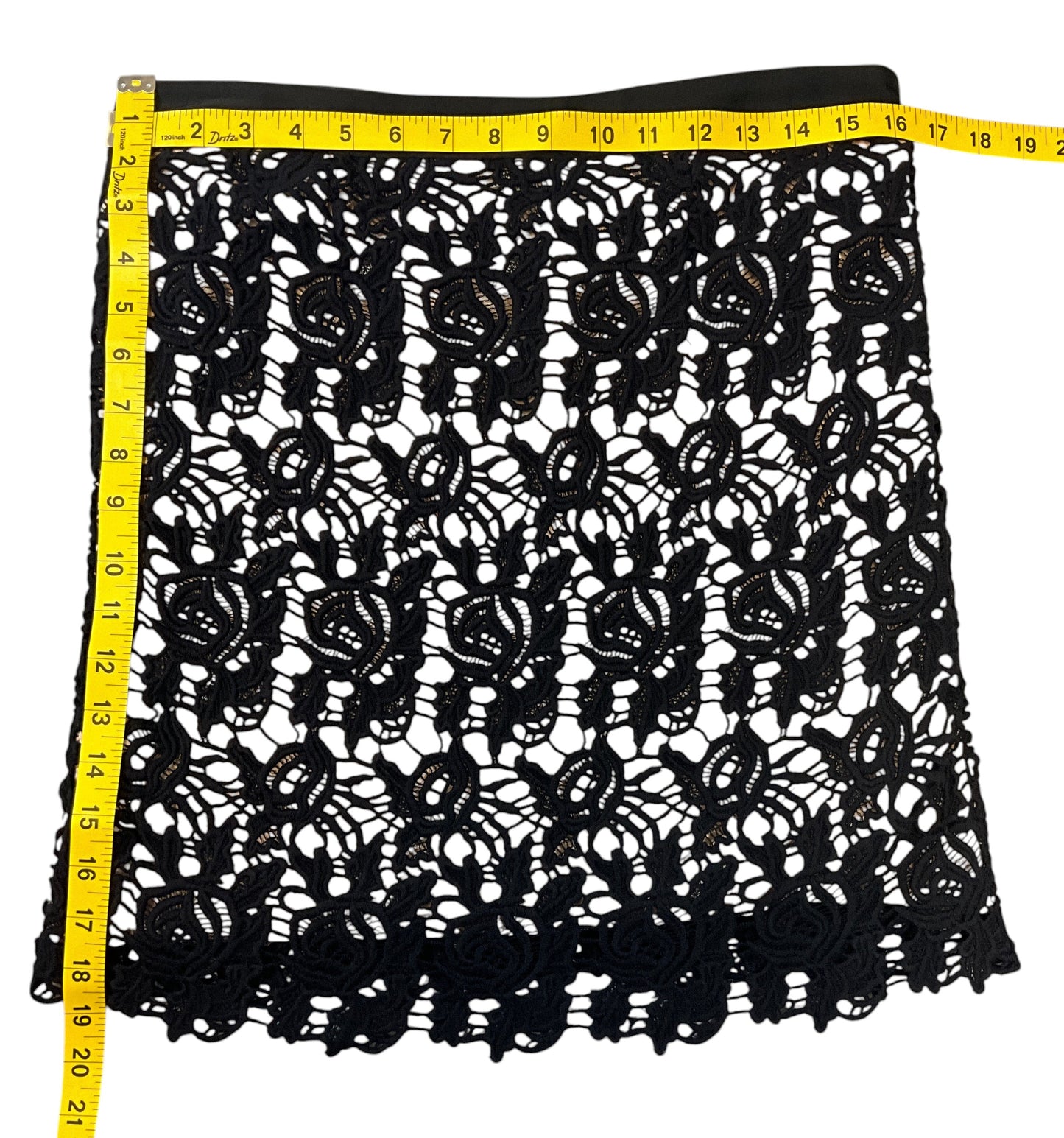 Willi Smith Women's Vintage Black Crochet Lace Pencil Skirt Size 8
