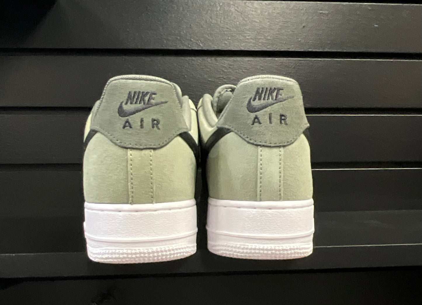 Air Force 1 oliva para hombre - 488298-081