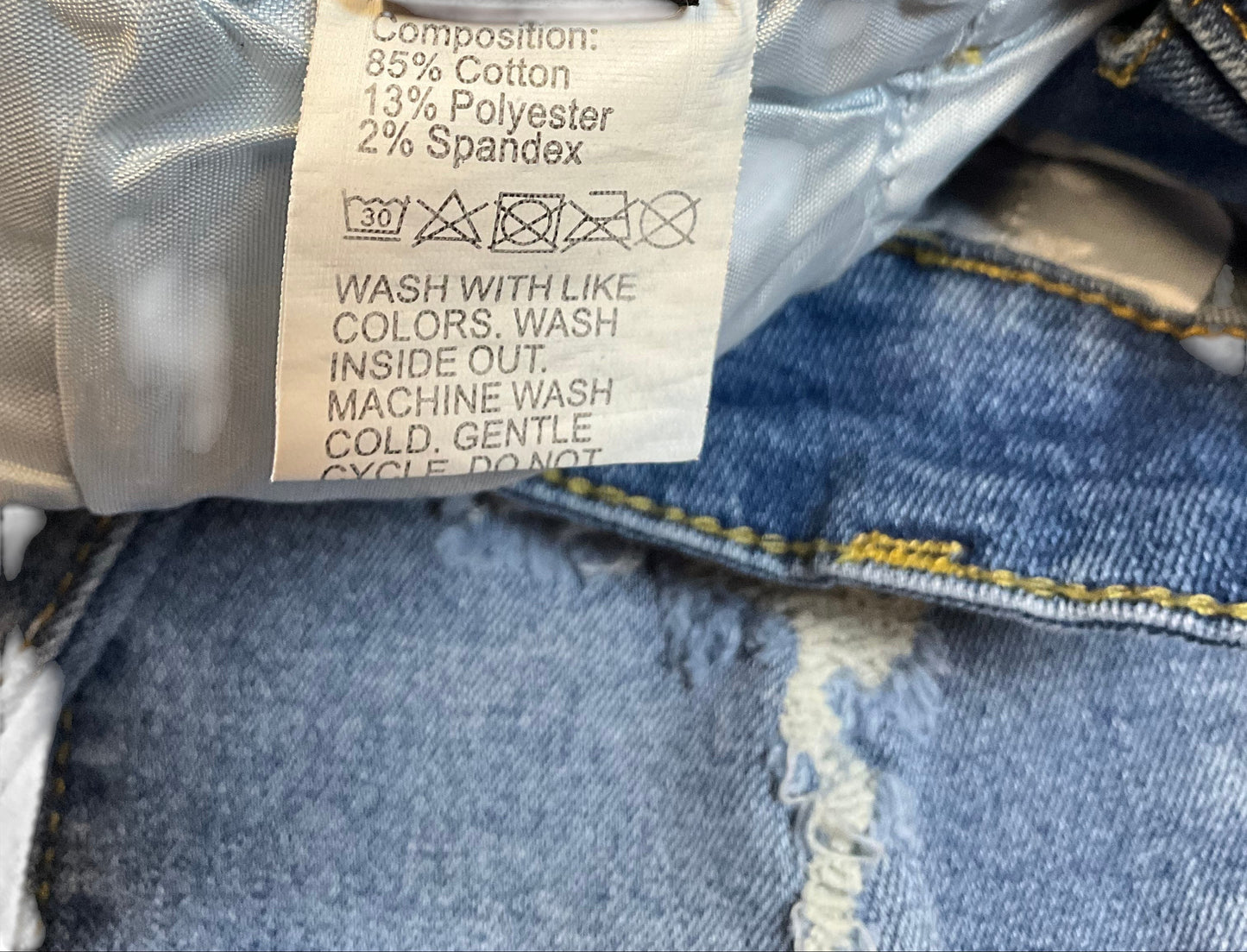 SHEIN Women’s Large 8/10 Distressed Ripped Medium Wash Straight Leg Jeans