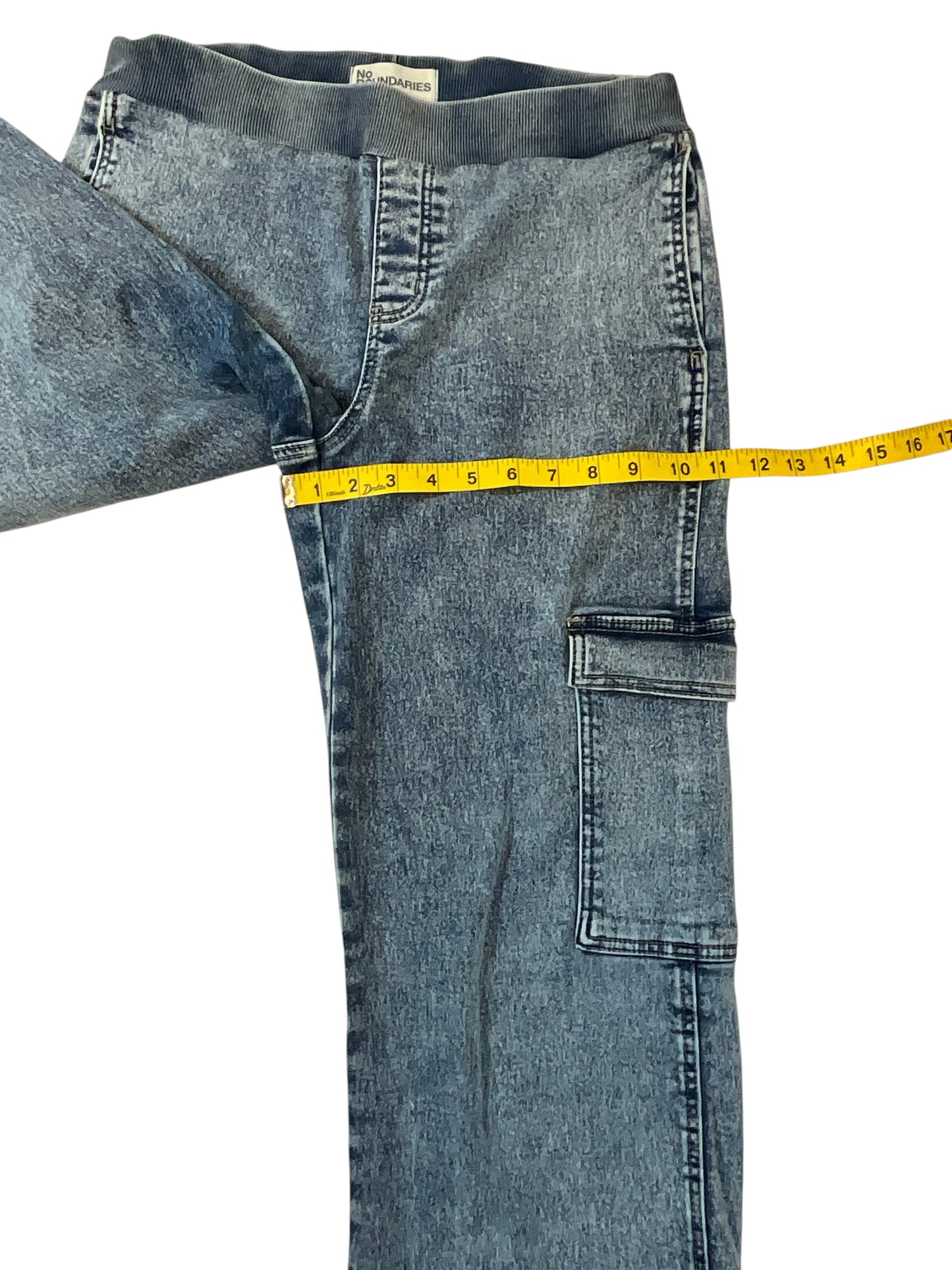 No Boundaries Women’s Small 4-6 Acid Wash Wide Leg Cargo Jeans Drawstring Hem