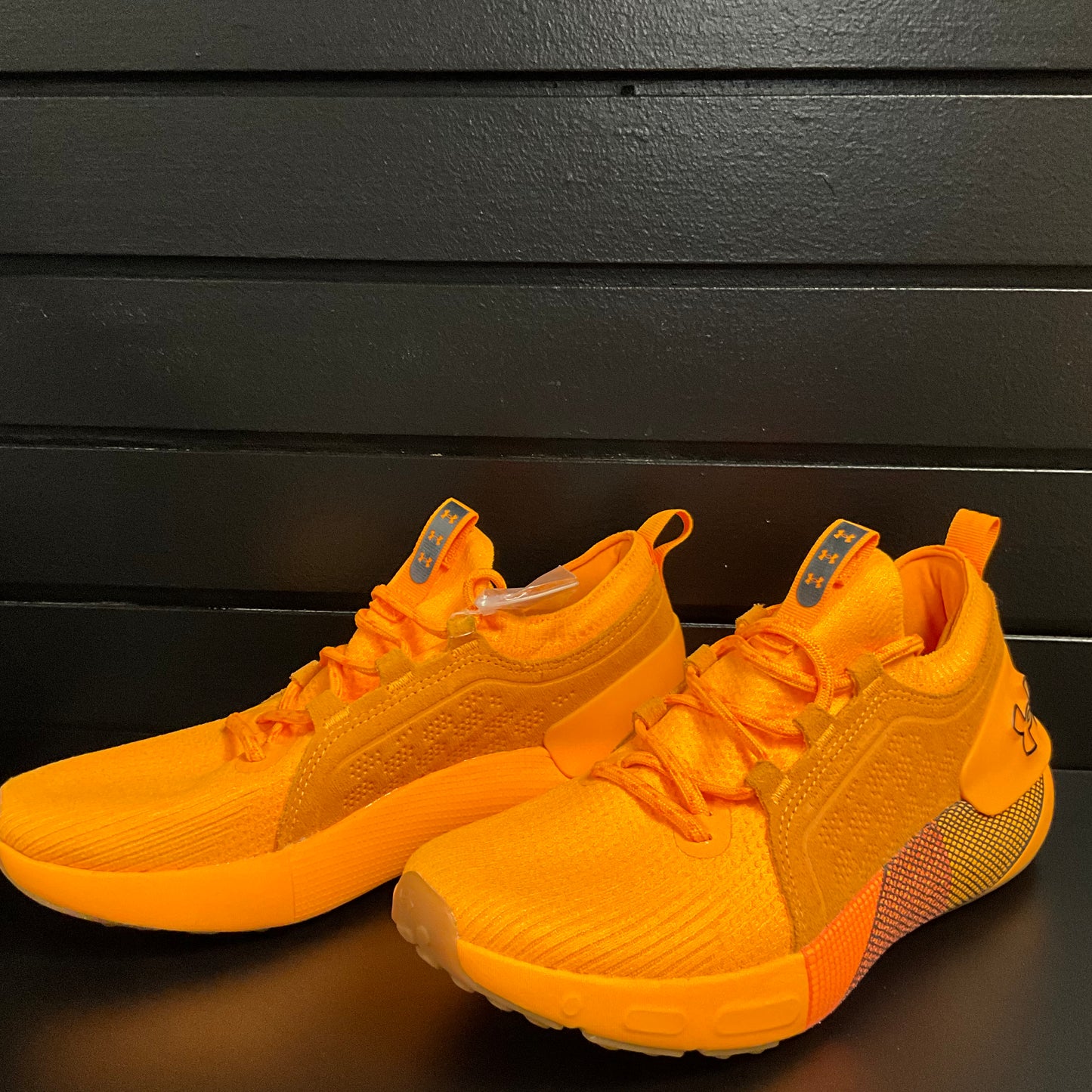 Under Armour Men's Orange HOVR Phantom 3 Orange  Sneakers Size 8