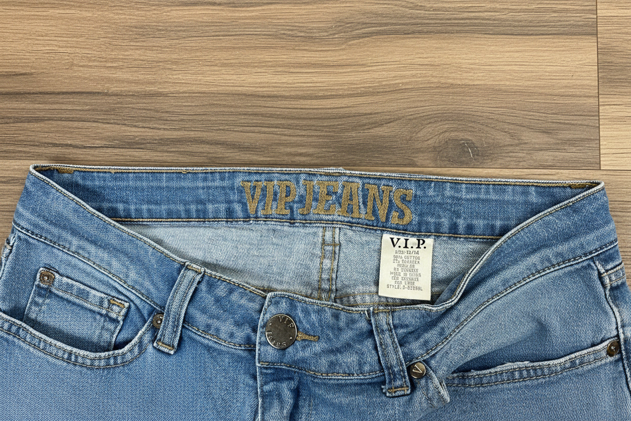 VIP Women's Vintage Blue Jeans Size 13/14