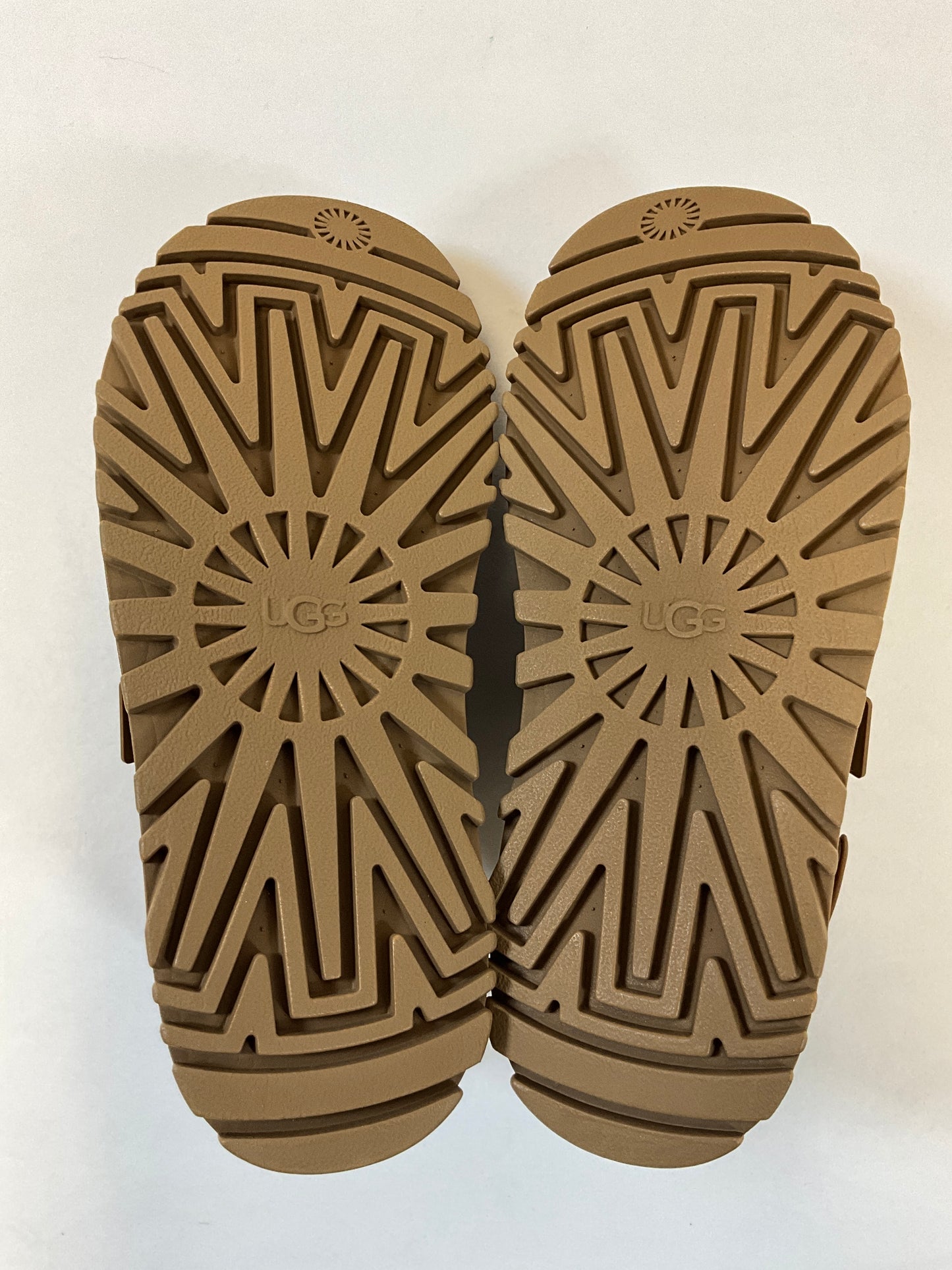 UGG Women's Goldenglow Brown Sandals Size 9