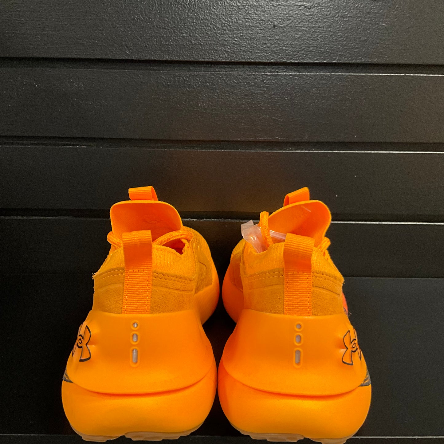 Under Armour Men's Orange HOVR Phantom 3 Orange  Sneakers Size 8