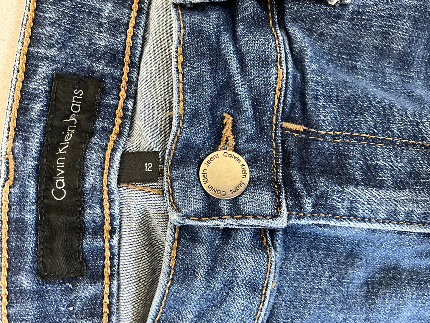 Calvin Klein Jeans Women's Size 12 Medium Wash Bootcut Jeans - Sz 12