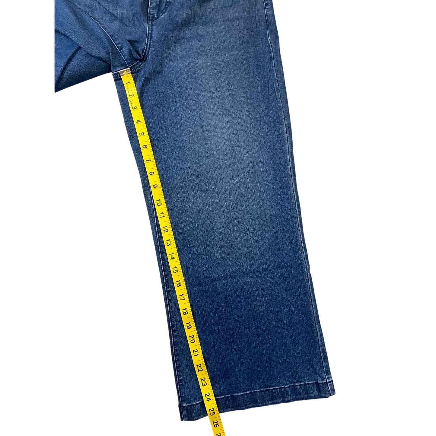 Isaac Mizrahi Live Women’s Size 10 Wide-Leg Crop Jeans Medium Wash Denim
